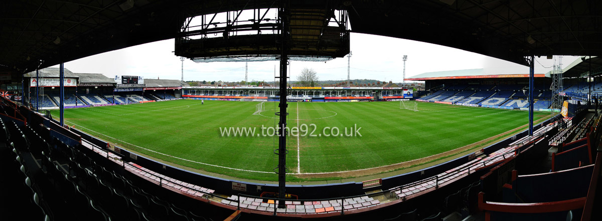 Luton Town - Estádio - Kenilworth Road